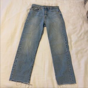 Levi Wedgie Straight Jeans
